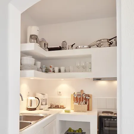 Mykonos Town Suites Aparthotel 4*