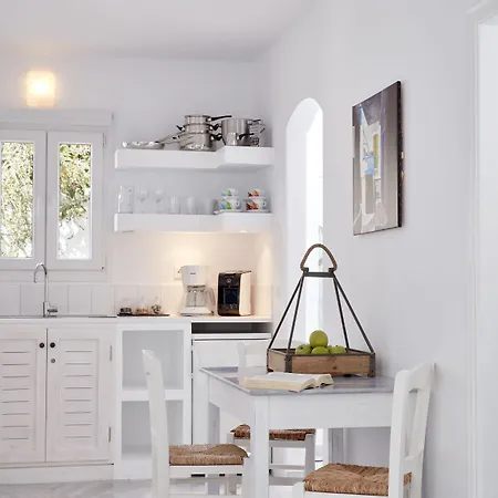 Mykonos Town Suites Aparthotel 4*