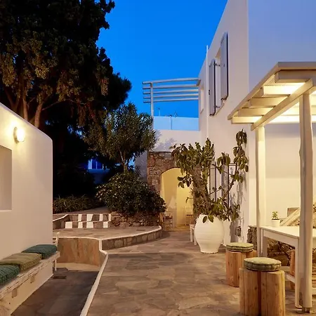 Apartahotel Mykonos Town Suites 2*