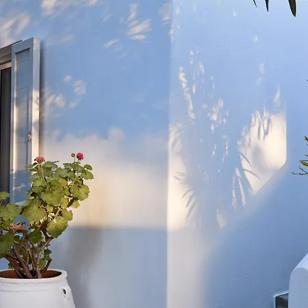 Mykonos Town Suites Апарт-отель