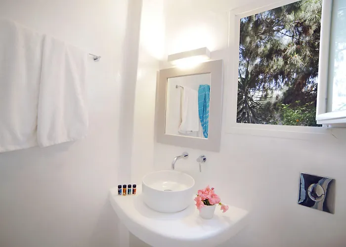 Mykonos Town Suites 4*