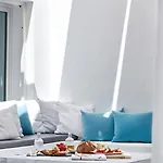 Apartahotel Mykonos Town Suites