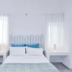 Mykonos Town Suites Апарт-отель