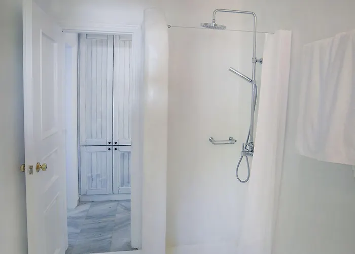 Apart-hotel Mykonos Town Suites 4*