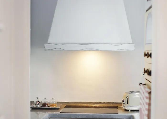 미코노스 타운 스위트 4*